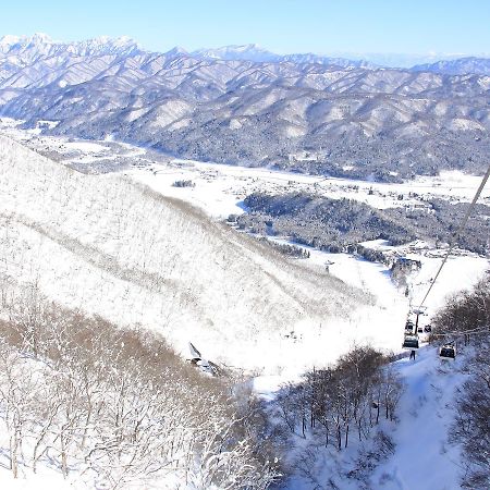 Hakuba Tsugaike Sunrise Tanne Hotel Otari Eksteriør billede