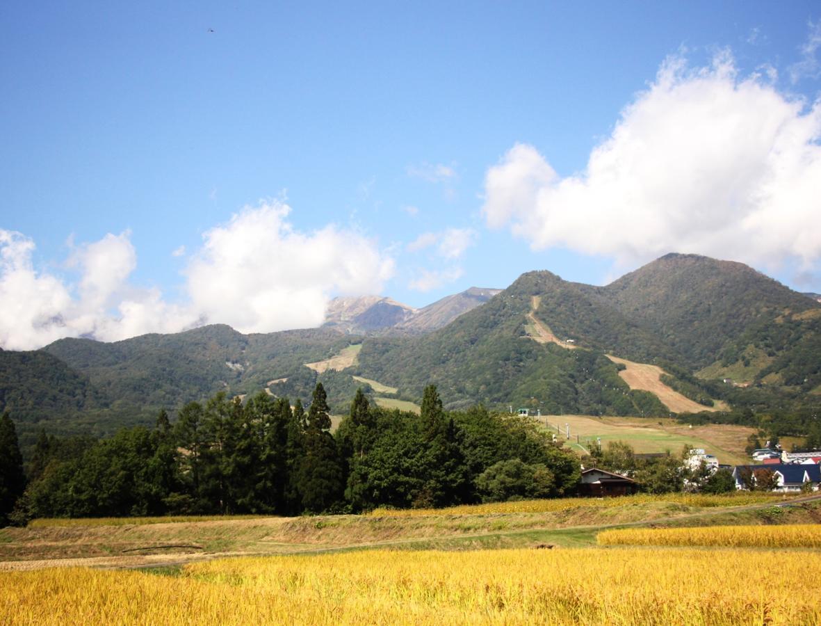 Hakuba Tsugaike Sunrise Tanne Hotel Otari Eksteriør billede