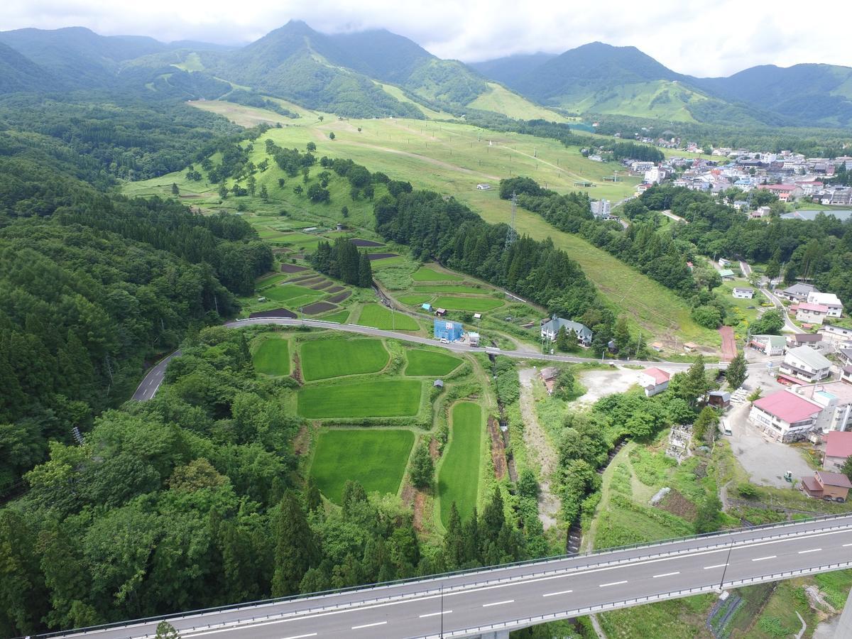 Hakuba Tsugaike Sunrise Tanne Hotel Otari Eksteriør billede